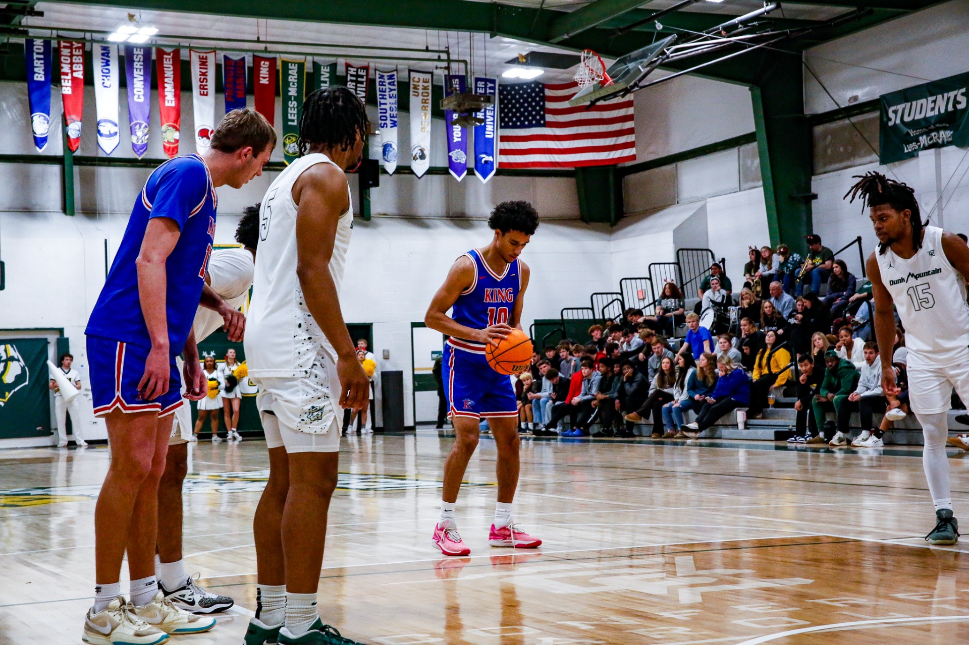 Men's Basketball vs Lees-McRae