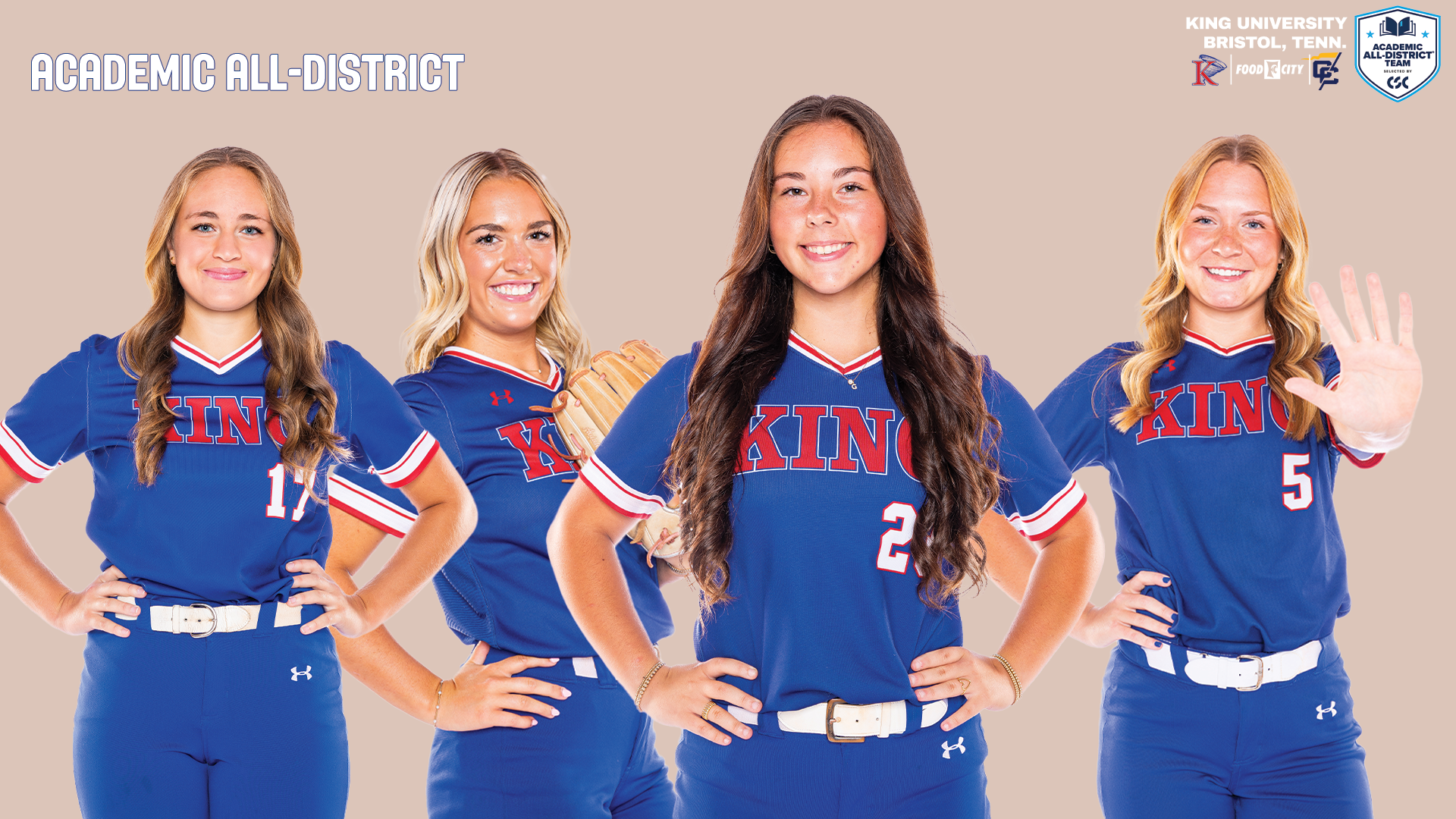 softball players