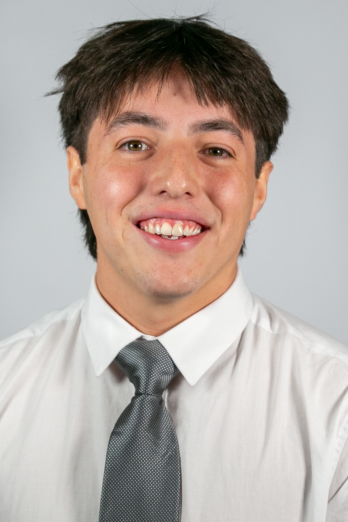 Javier Saldivar Headshot