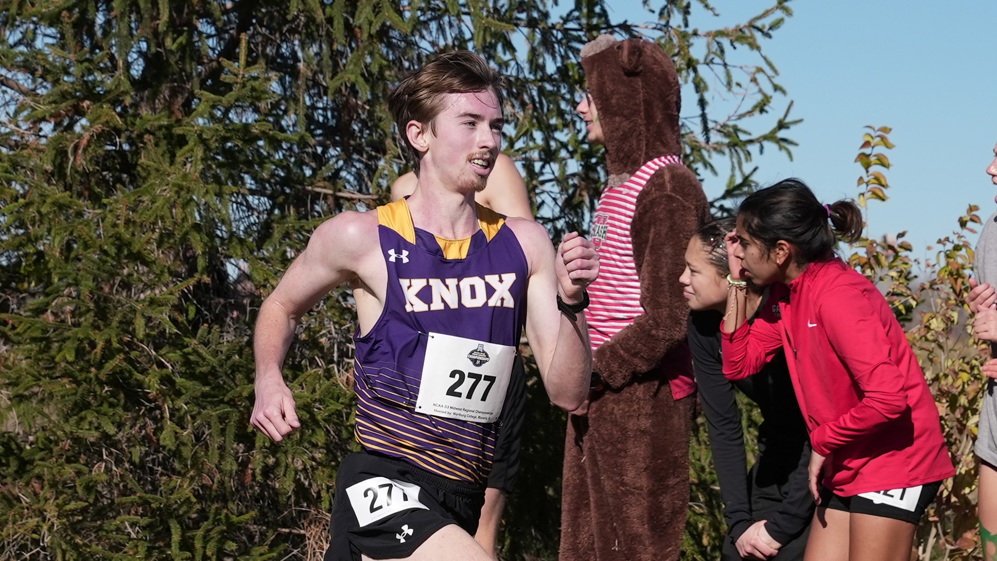 Lance Miller running at the NCAA Midwest Regional, Nov. 15, 2025