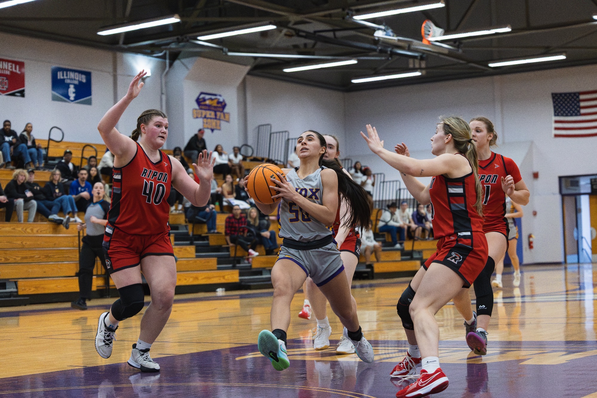 women's basketball -- Bria Medina