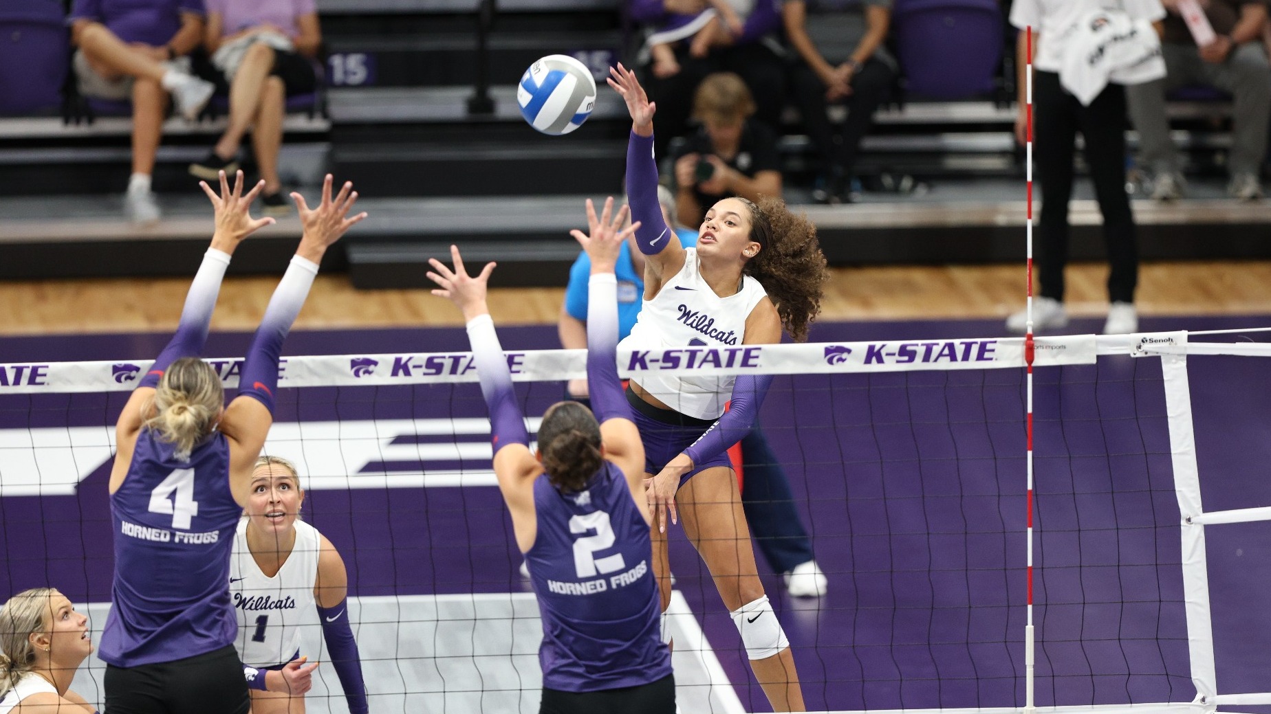 Aliyah Carter Volleyball Kansas State University Athletics