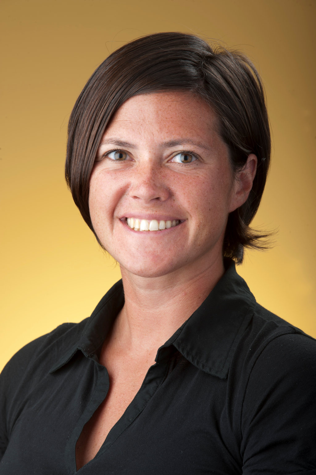 kristina llanes headshot