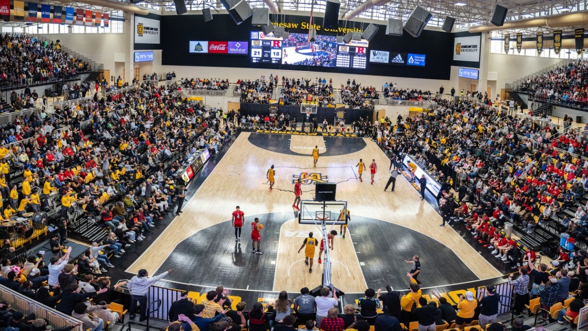 Crowd shot vs Rutgers