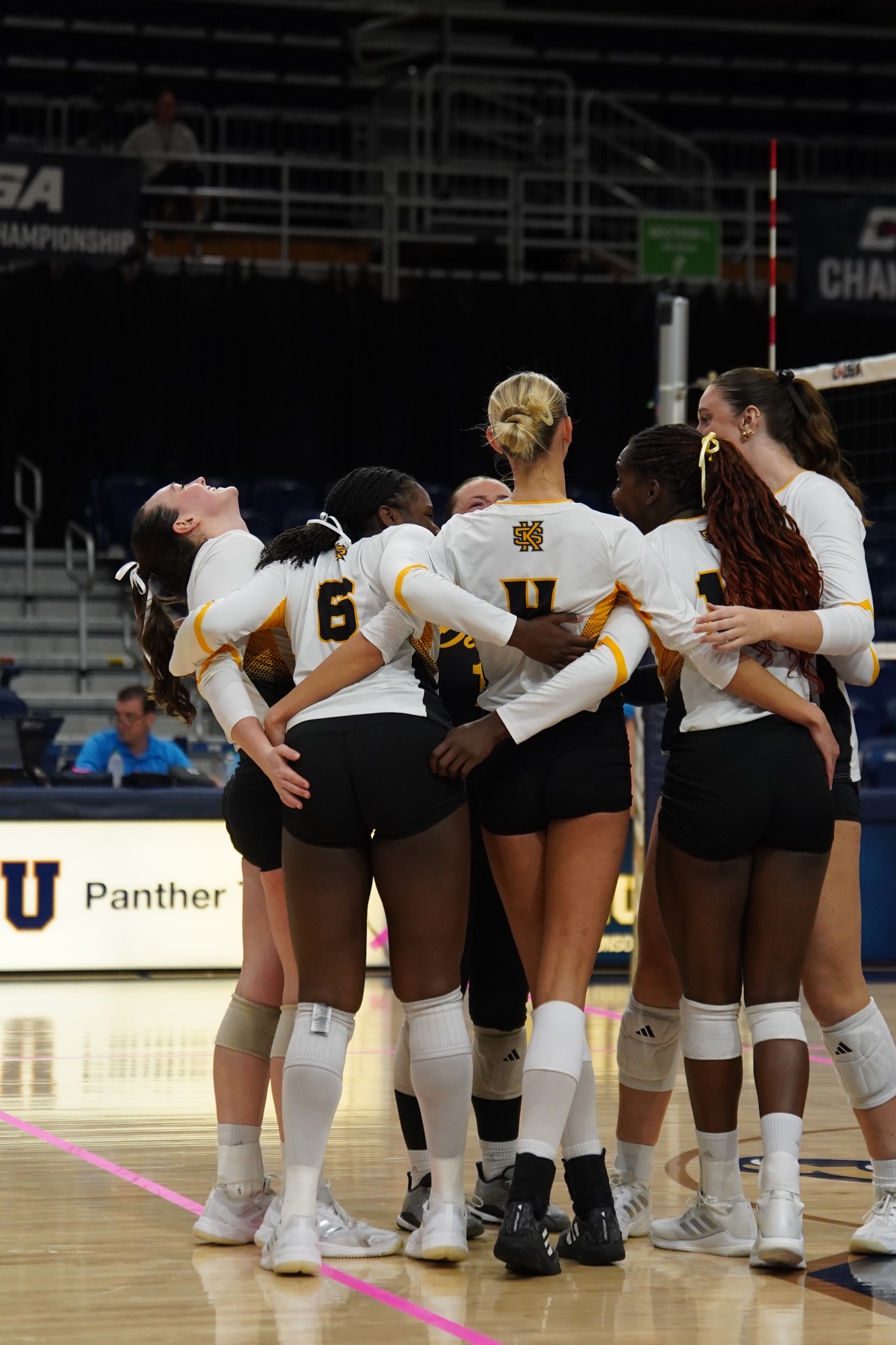 VB at CUSA First Round