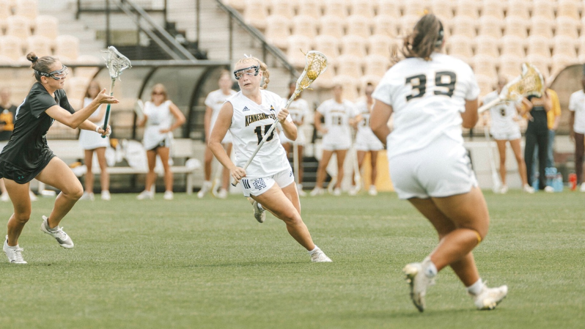 Shannon Harrington vs Coastal Carolina