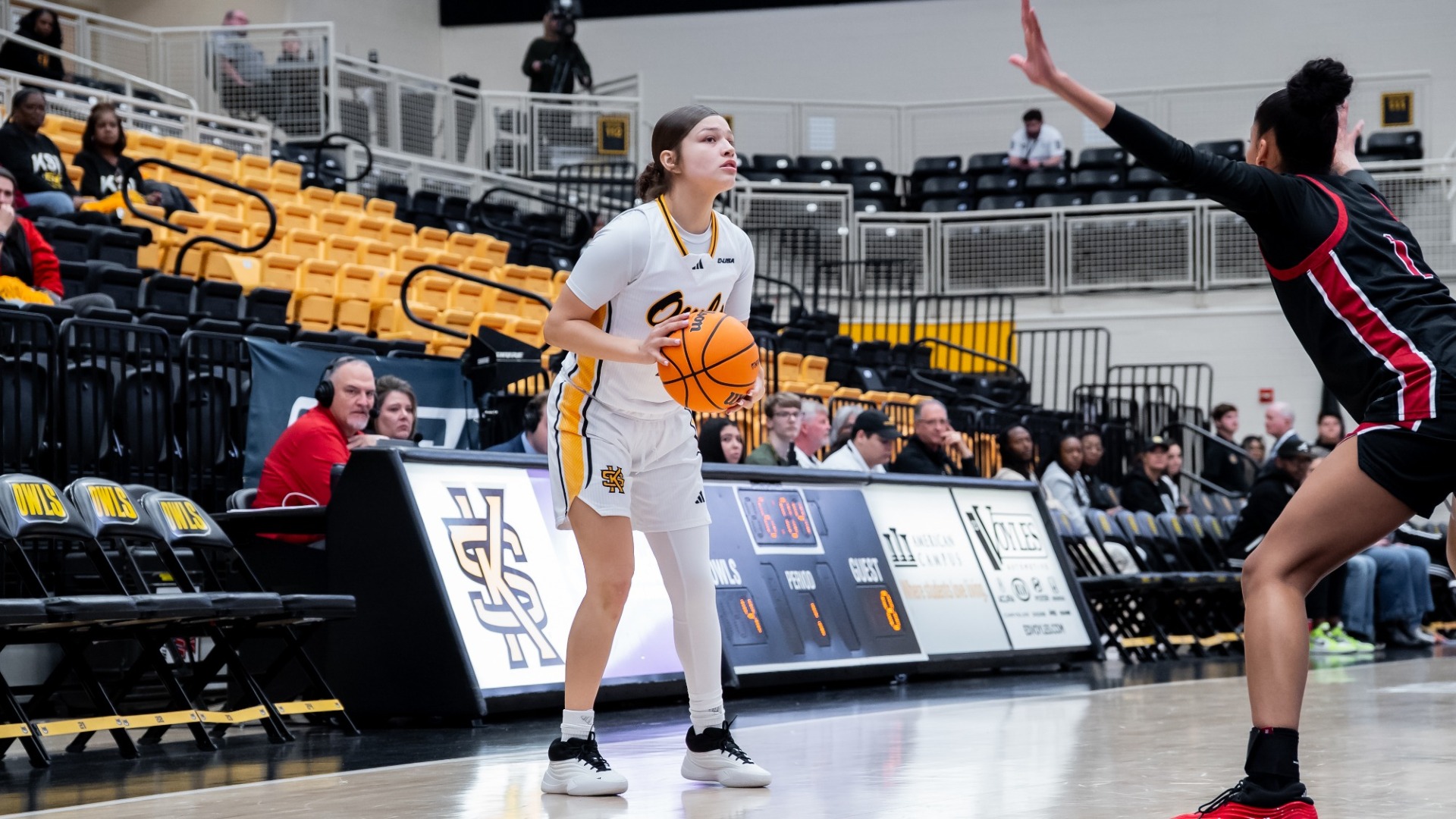 Kennesaw State women's basketball's Shania Nichols plays in the Owls' 74-47 loss to Jax State on January 17, 2026 at VyStar Arena.