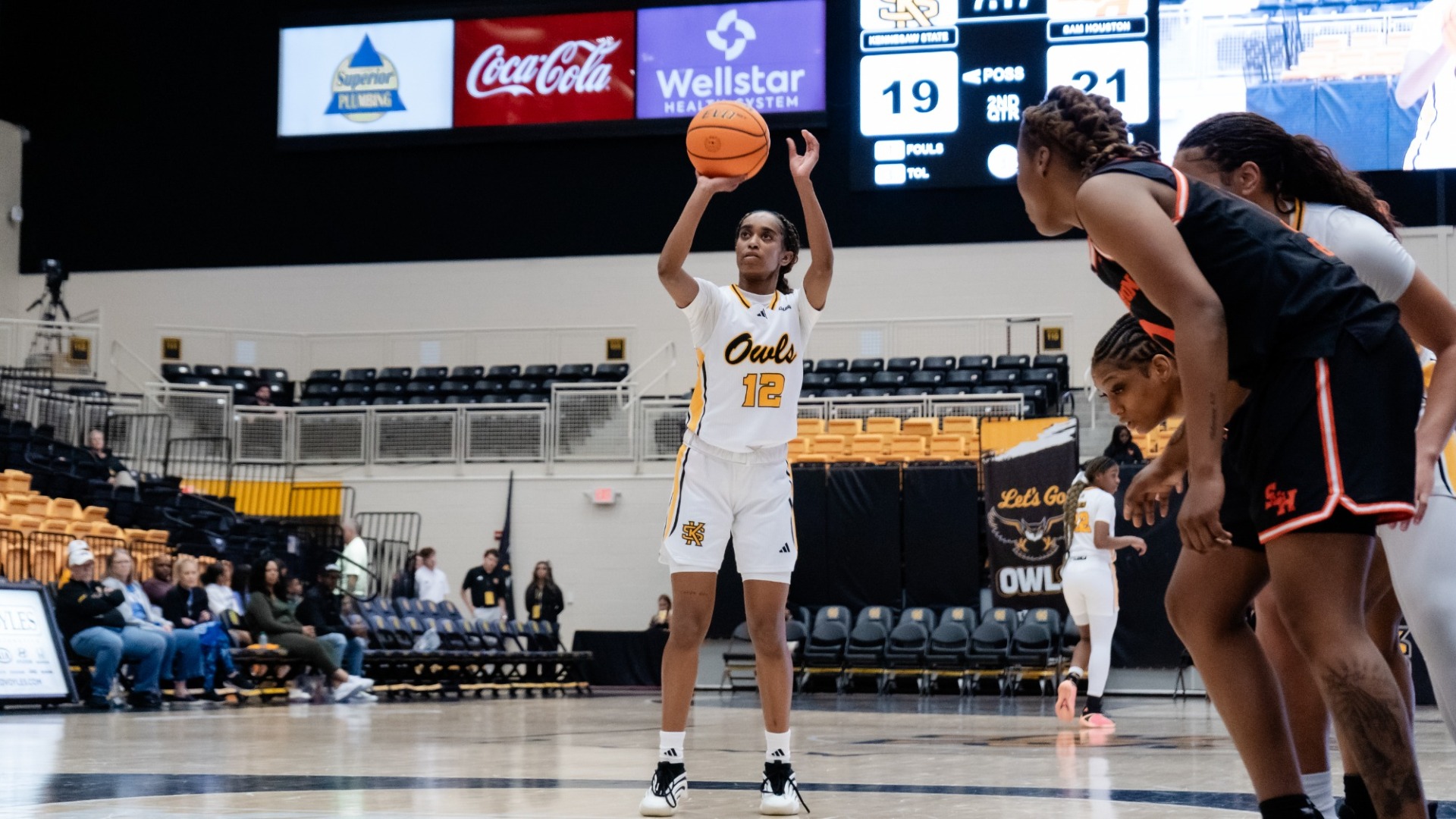 Kennesaw State women's basketball guard Kaelyn Flowers