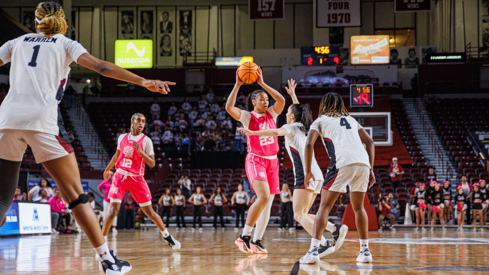 Kennesaw State forward TaTianna Stovall