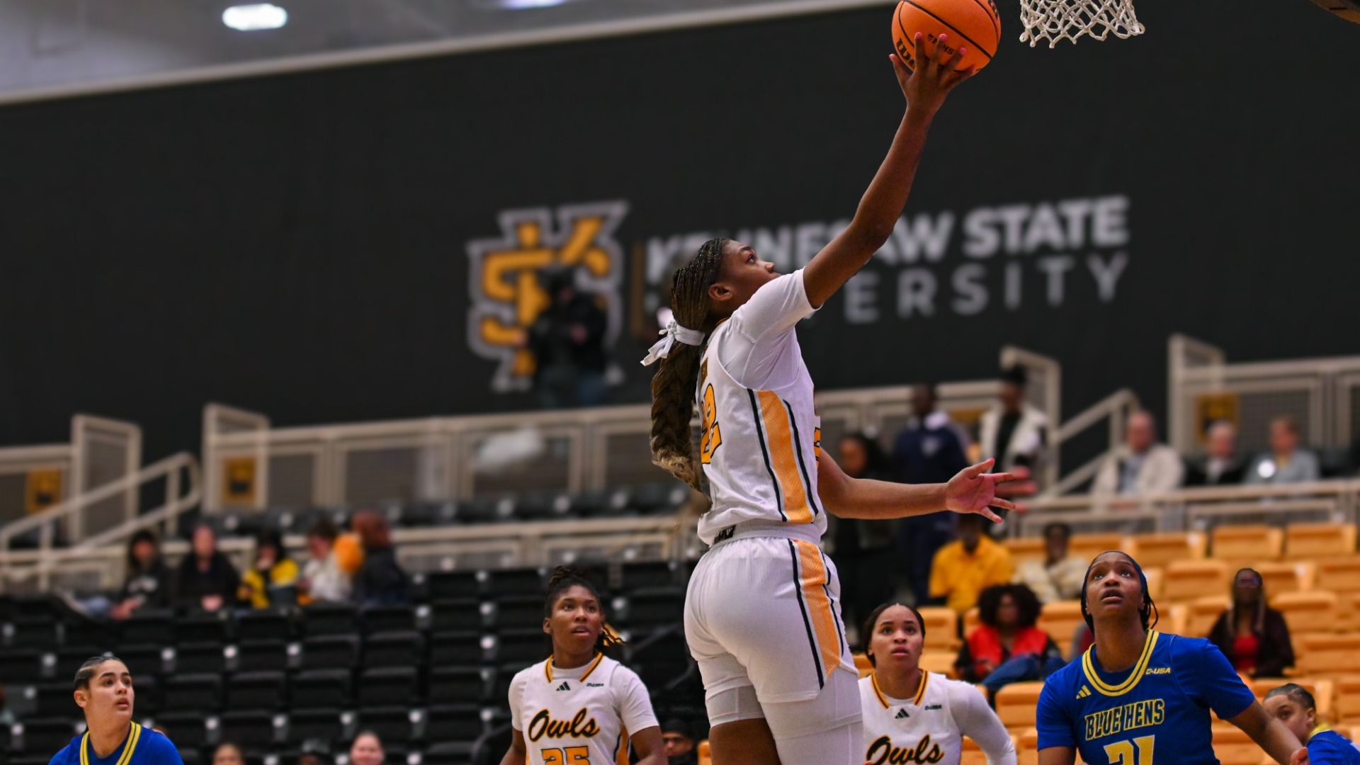 Kennesaw State women's basketball's Latazia Williamson 