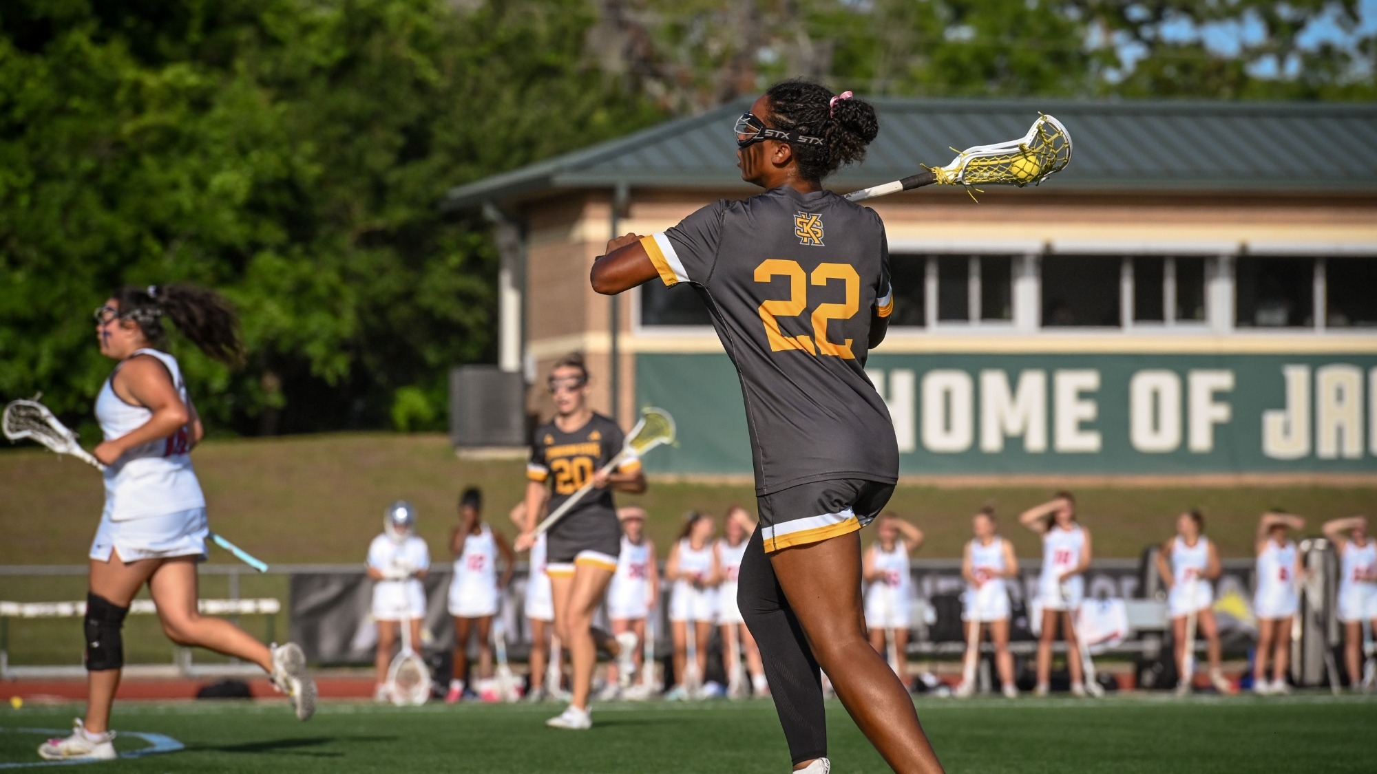 Marleigh Belinfanti attacking