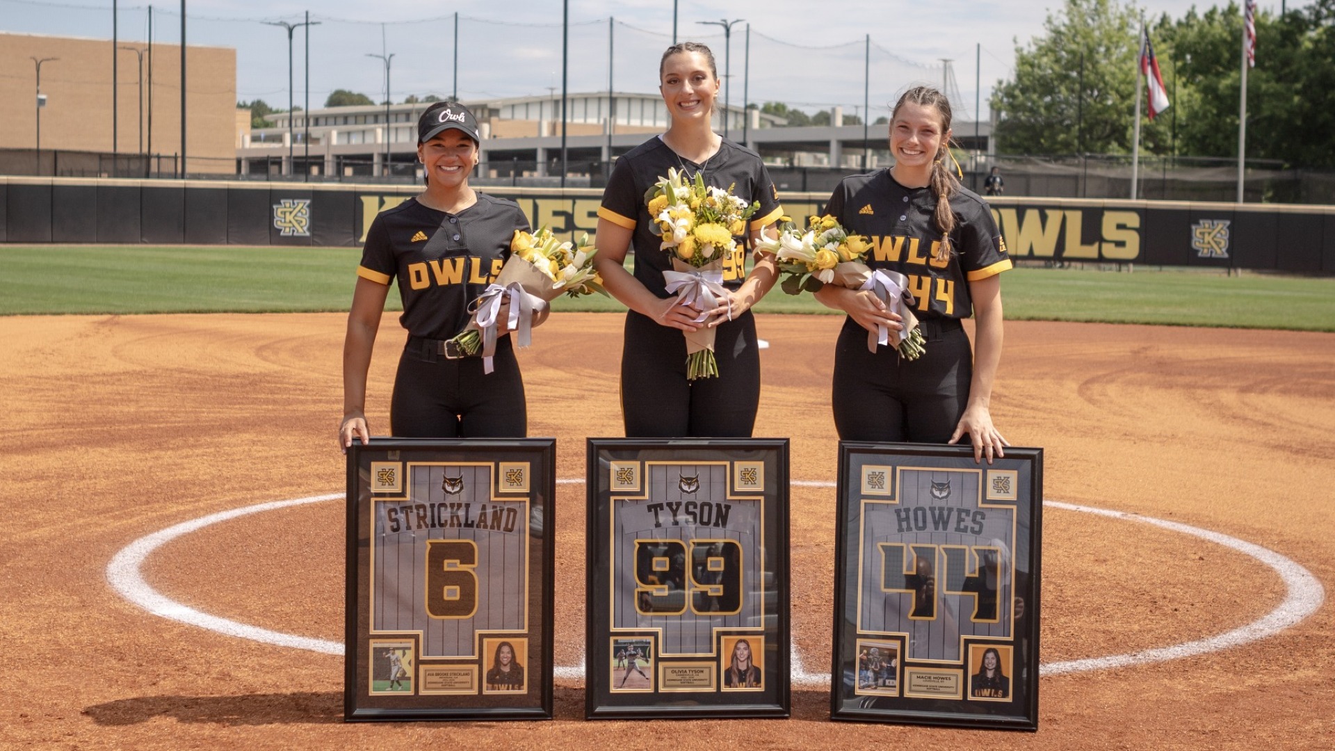 Macie Howes, Ava Brooke Strickland and Olivia Tyson Senior Day