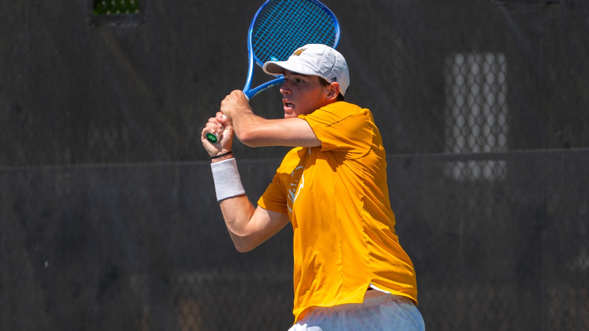 Kennesaw State men's tennis player Nathan Walters faces Gardner-Webb.