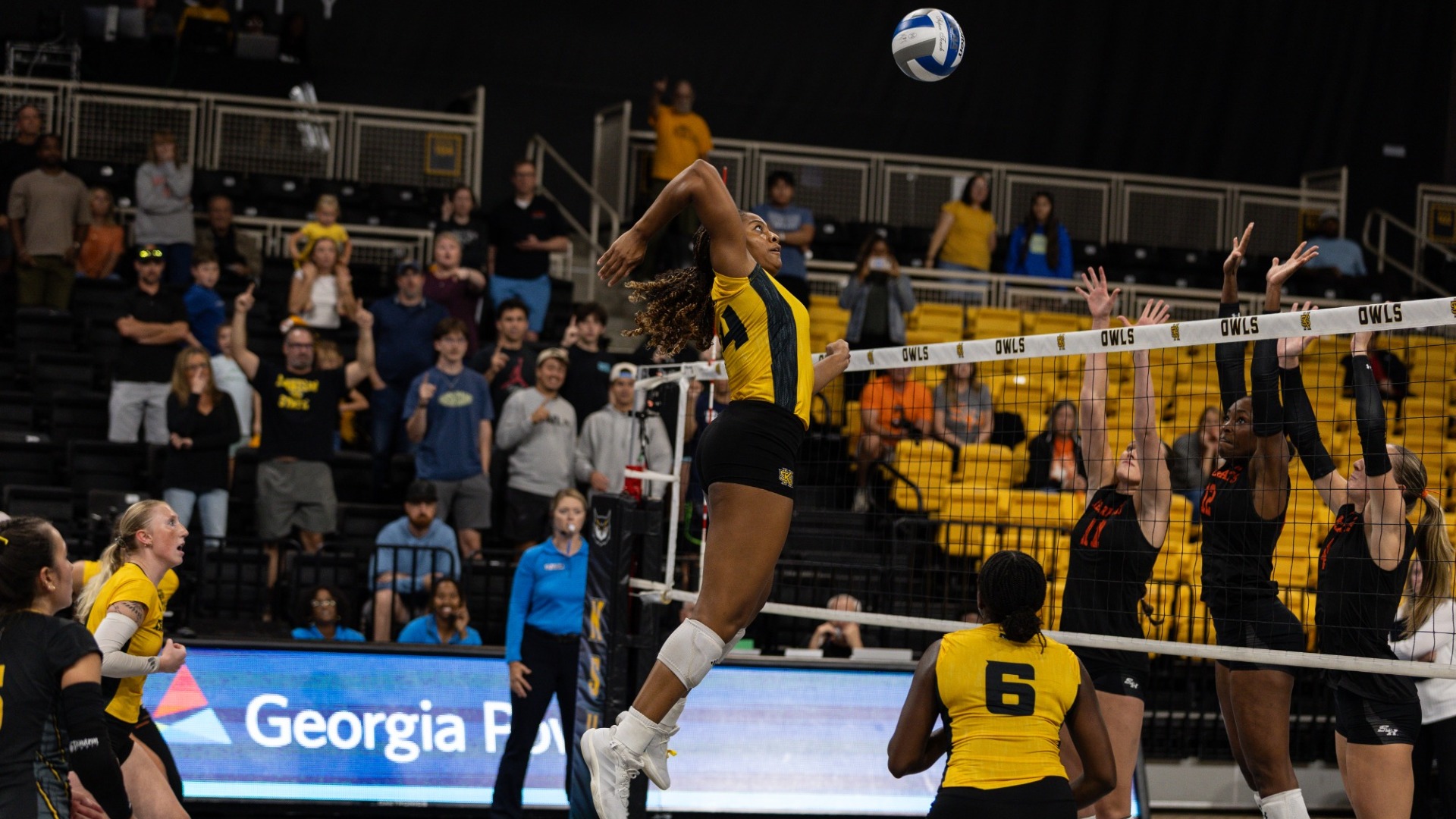 Olivia Burrage vs Sam Houston