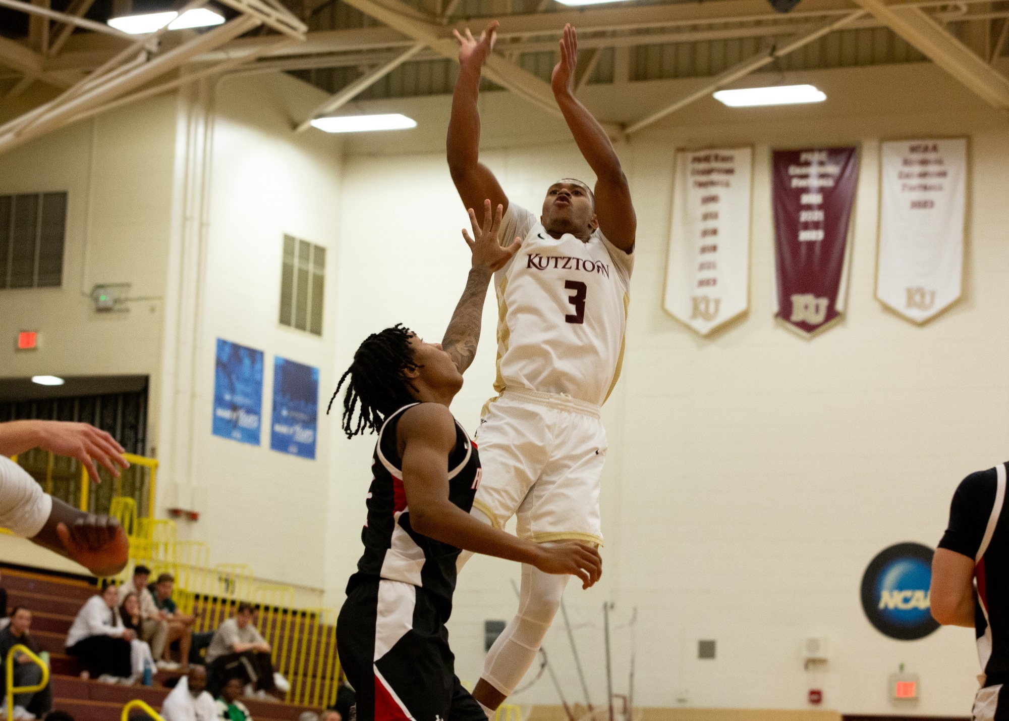Omari Banks vs Frostburg State 120125