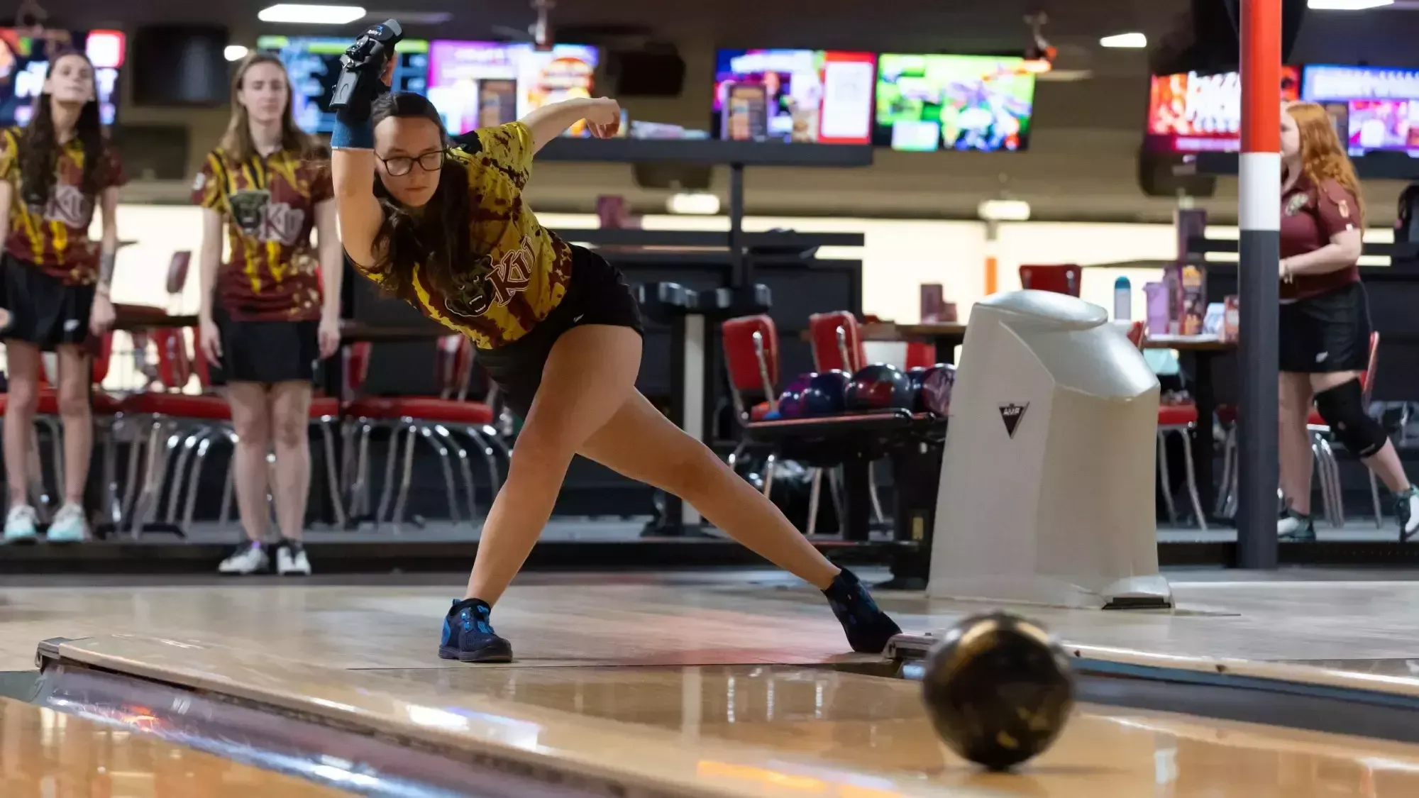 Brooke Heimbach bowling at Berks Lanes 1-14-26
