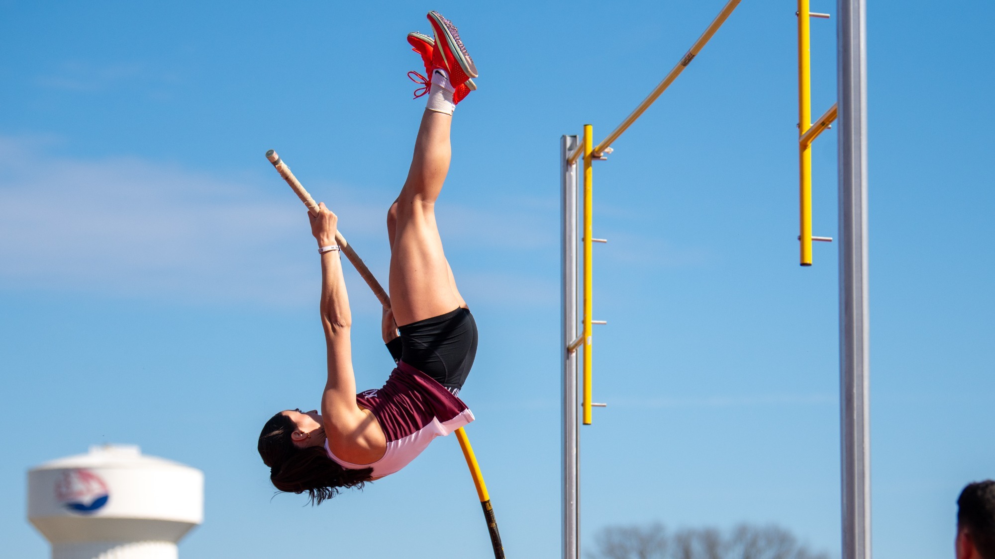 Taylor Funk competing in the pole vault at the Keystone Challenge, 3/21/26