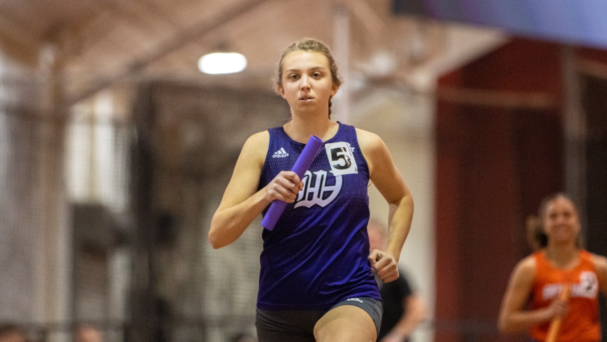 Abigail Lesniak track