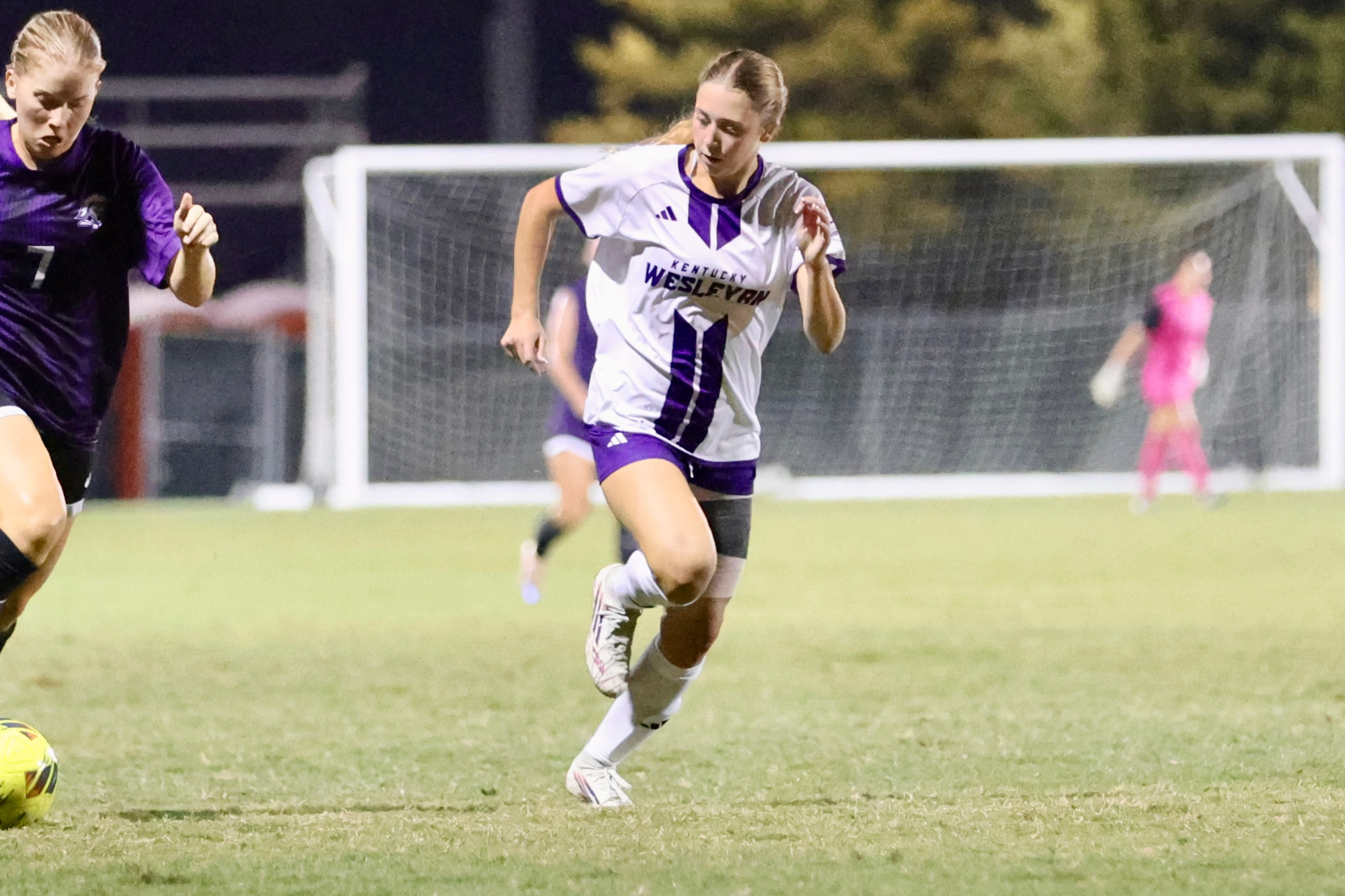 panthers women's soccer on defense