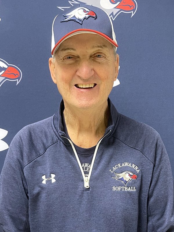 Tom Rudzinski Headshot 2023