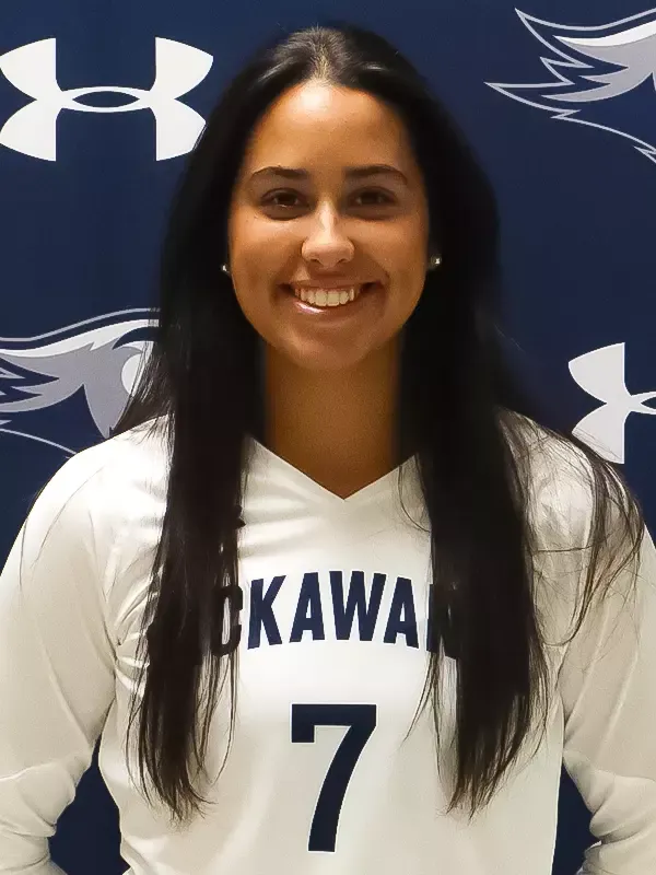 7 - Angelique Fuentes Headshot (2024-2025)
