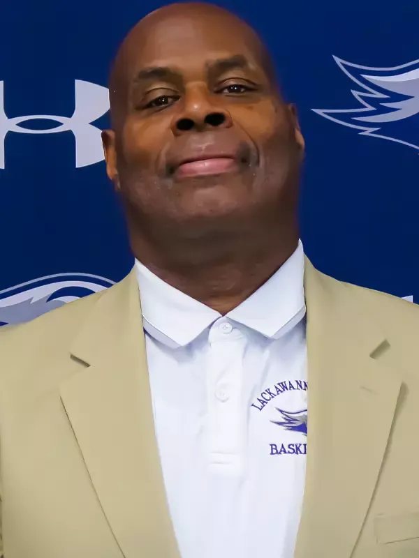 Assistant Coach Dirk Haynes 2025 Headshot