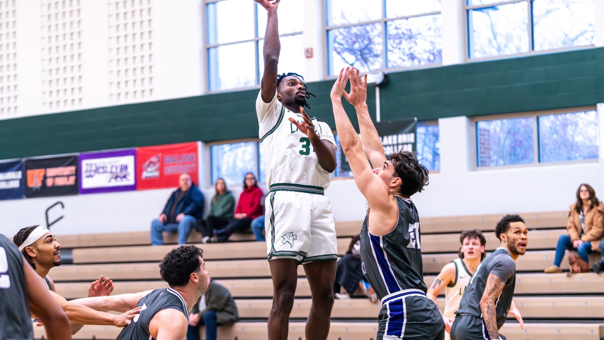 Gio Moore vs KWC - 2025-26