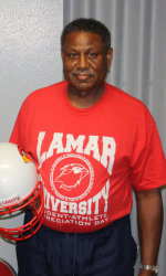 John Payton will be honored by the Dunbar Alumni Association