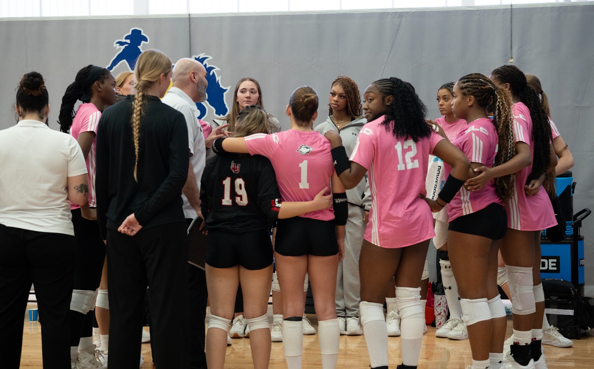 LU VB Team Photo at McNeese (10-3-2026)