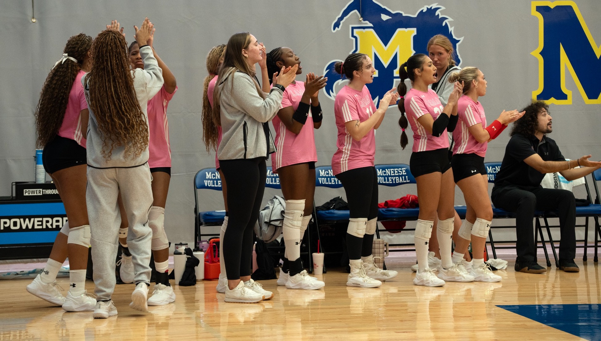 LU VB Team Action Shot