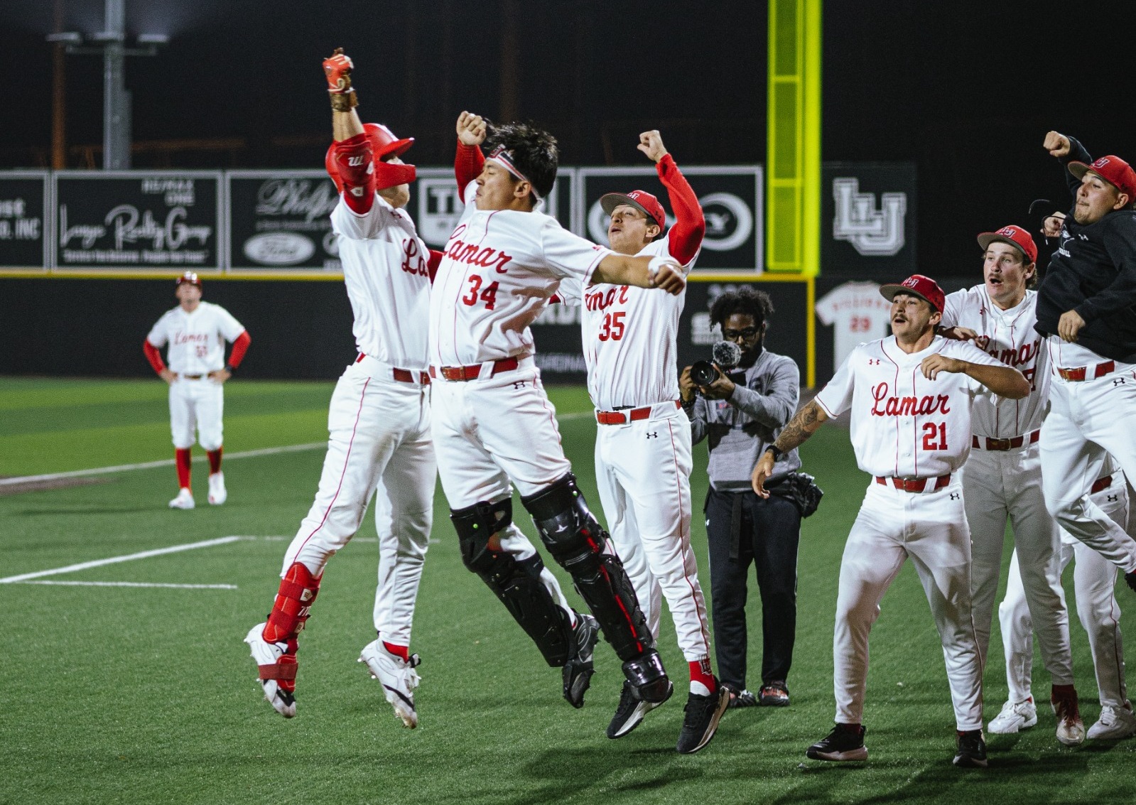 LU Baseball Team Celebration