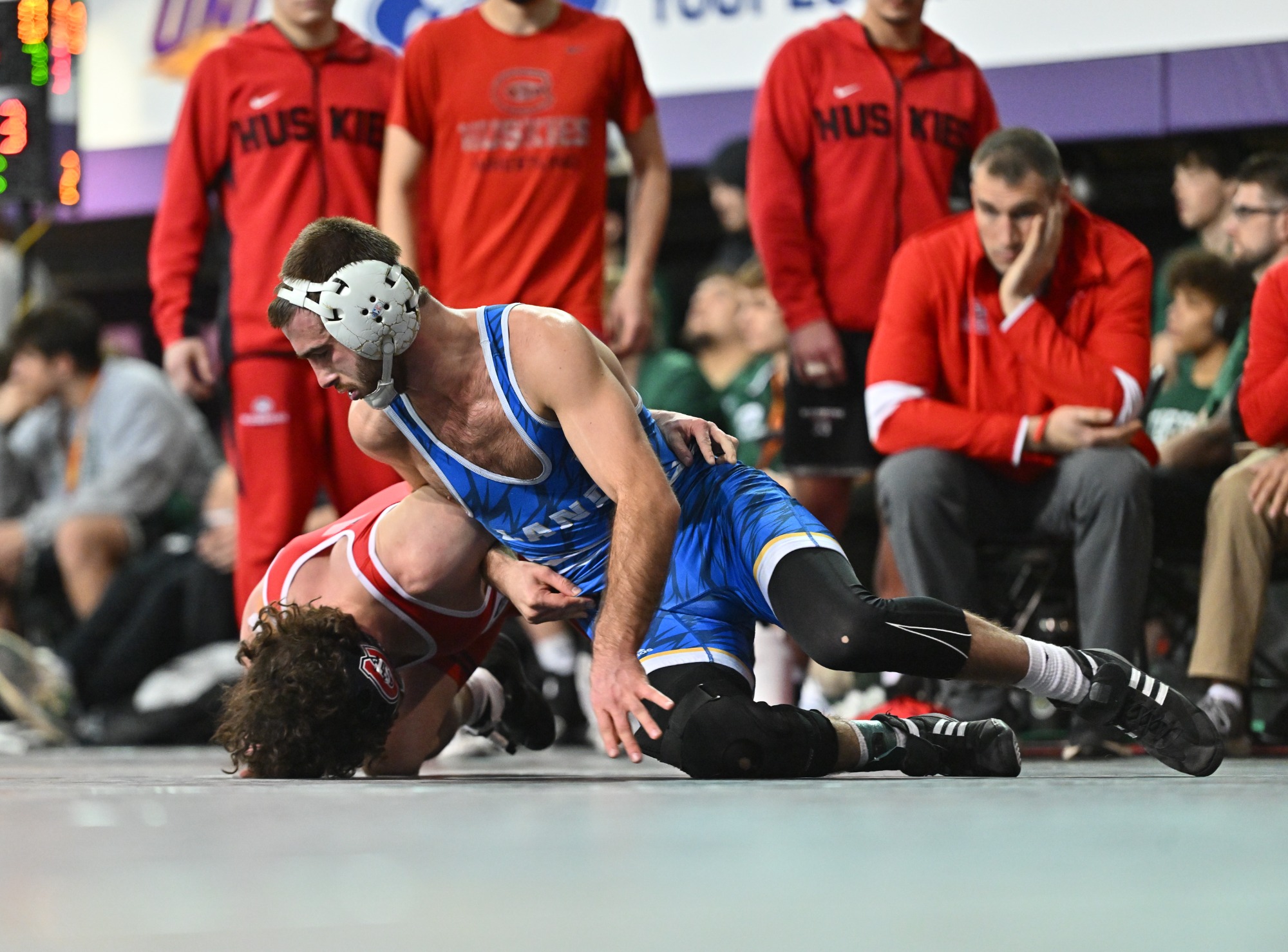 Lander at NWCA National Duals