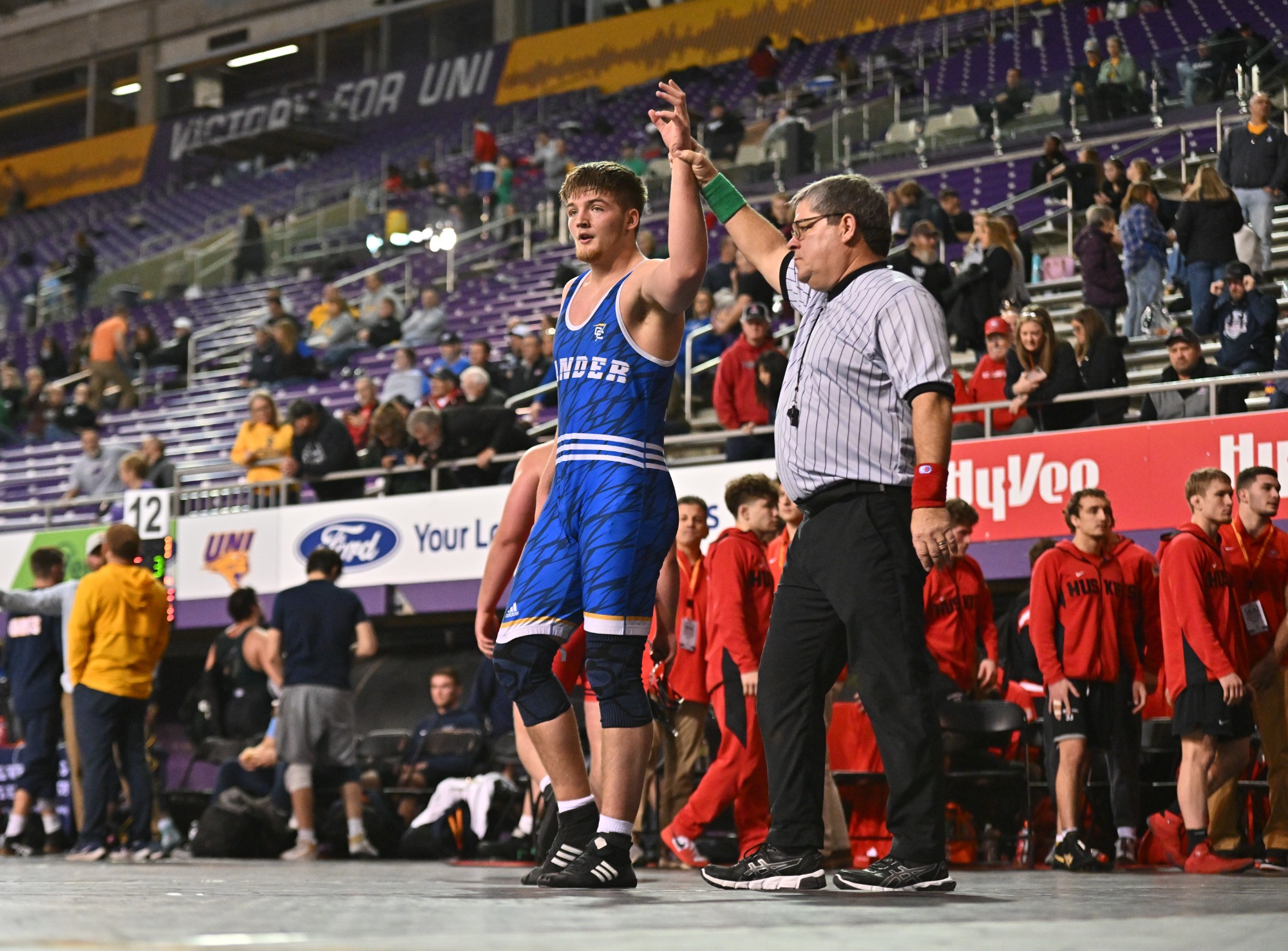 Lander at NWCA National Duals