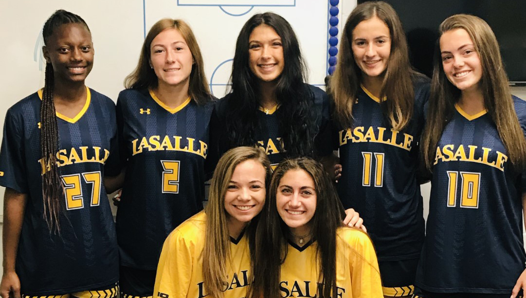 Women’s Soccer Seven as Part of 2020 Recruiting Class La