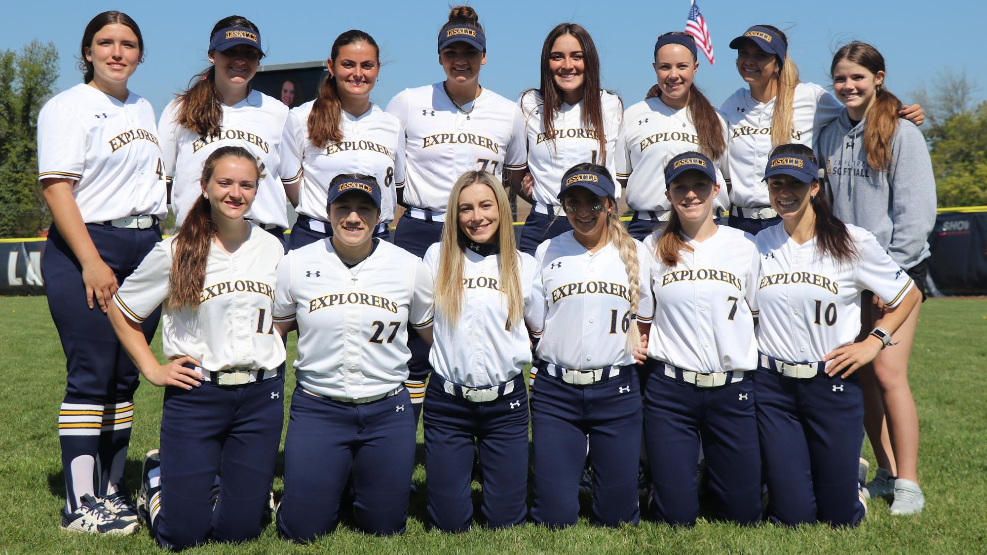 2021 La Salle Softball Team