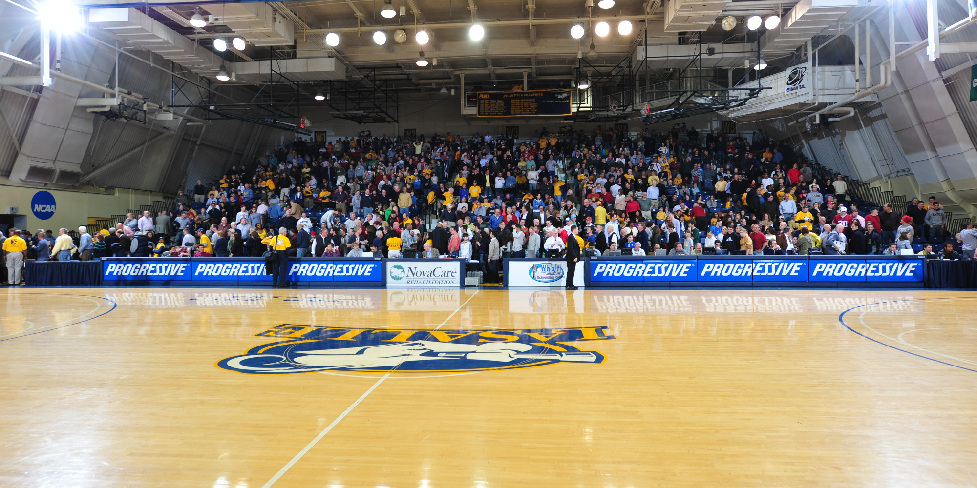 Men’s Basketball Hosts Washington for Final Game at Tom Gola Arena La Salle University