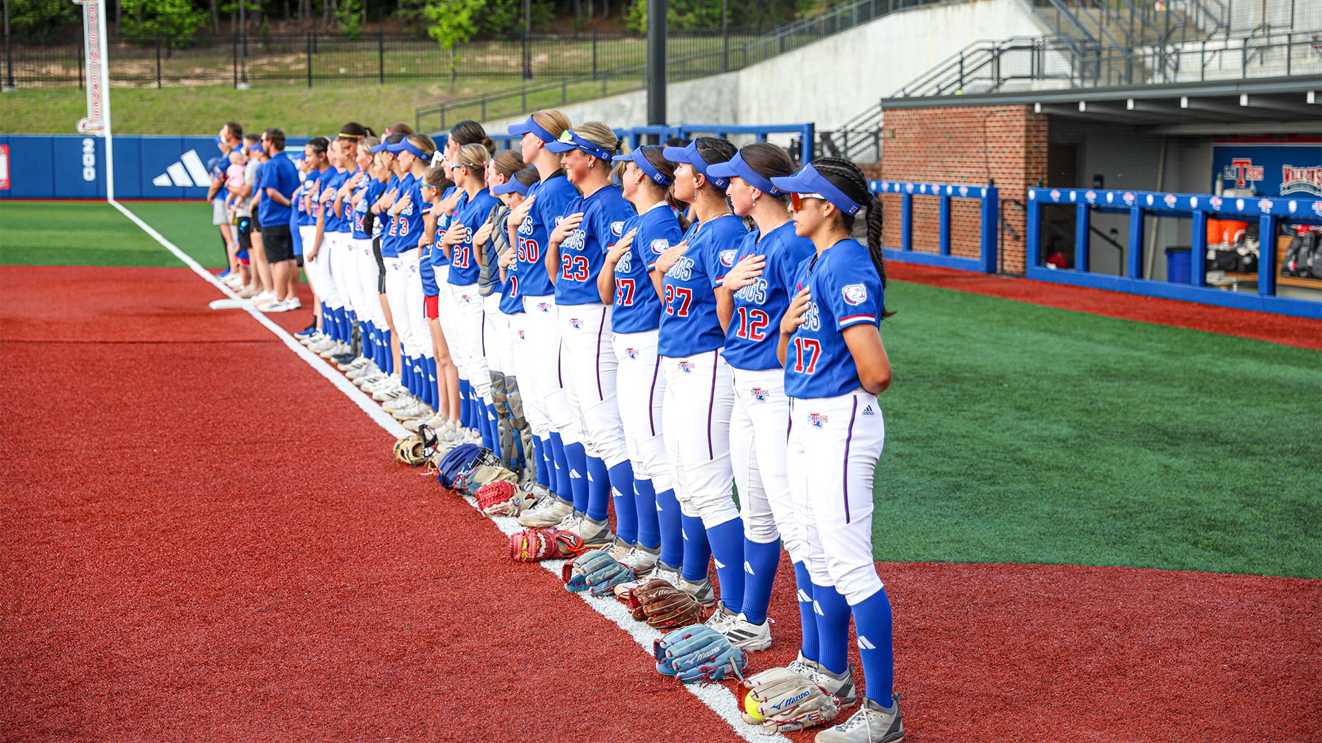 Softball Team vs. FIU