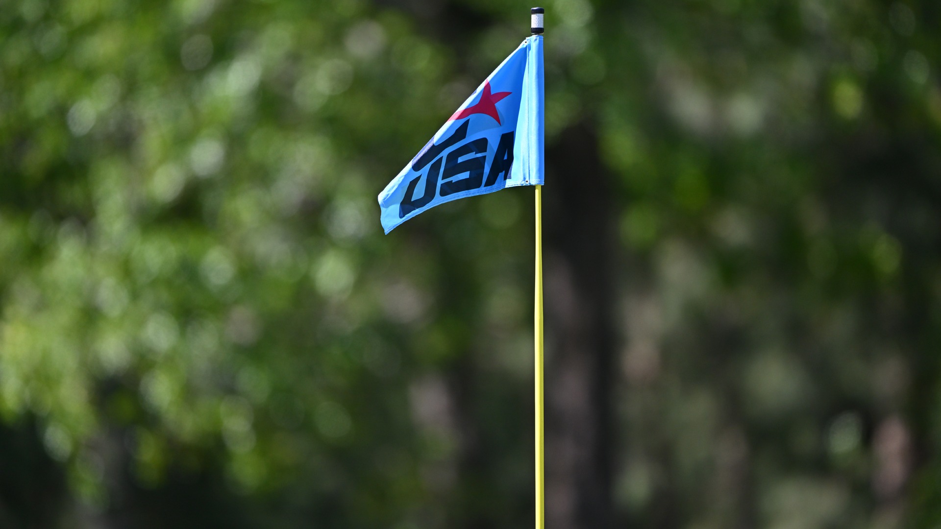 CUSA golf flag