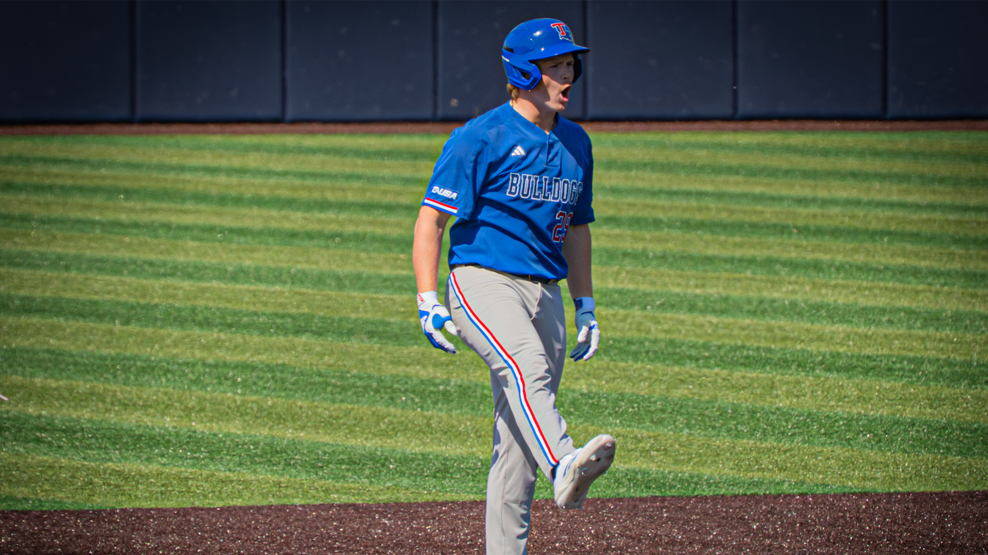 Matt Houston @ DBU