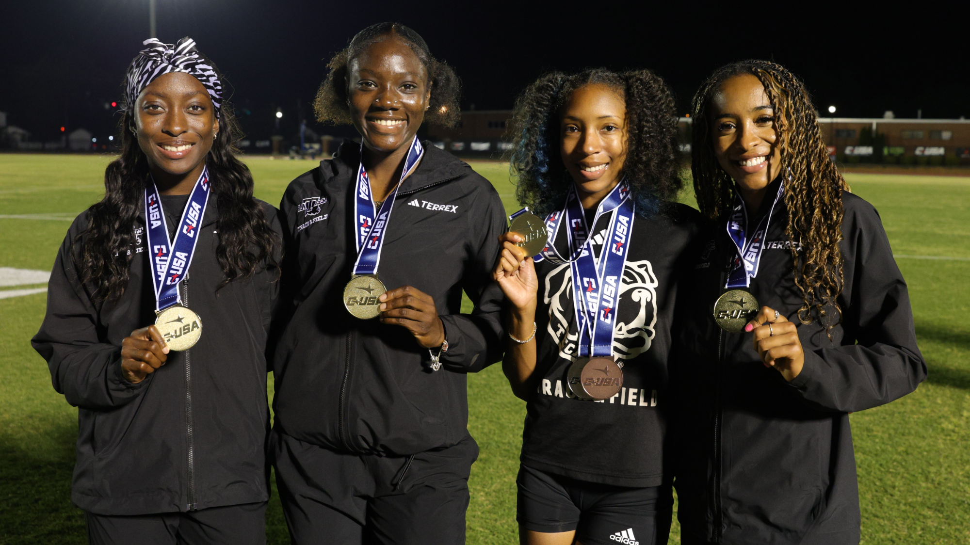 4x400m Gold