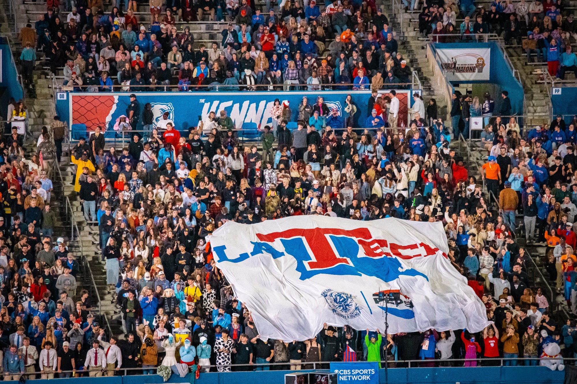 Blue Bloods & Kennel Banner