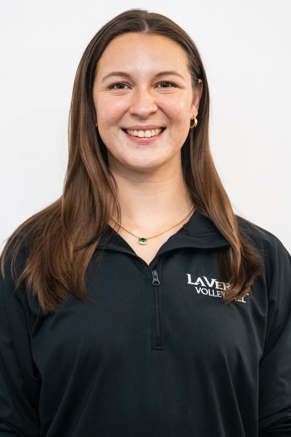 Ayana Mier 2024 Headshot