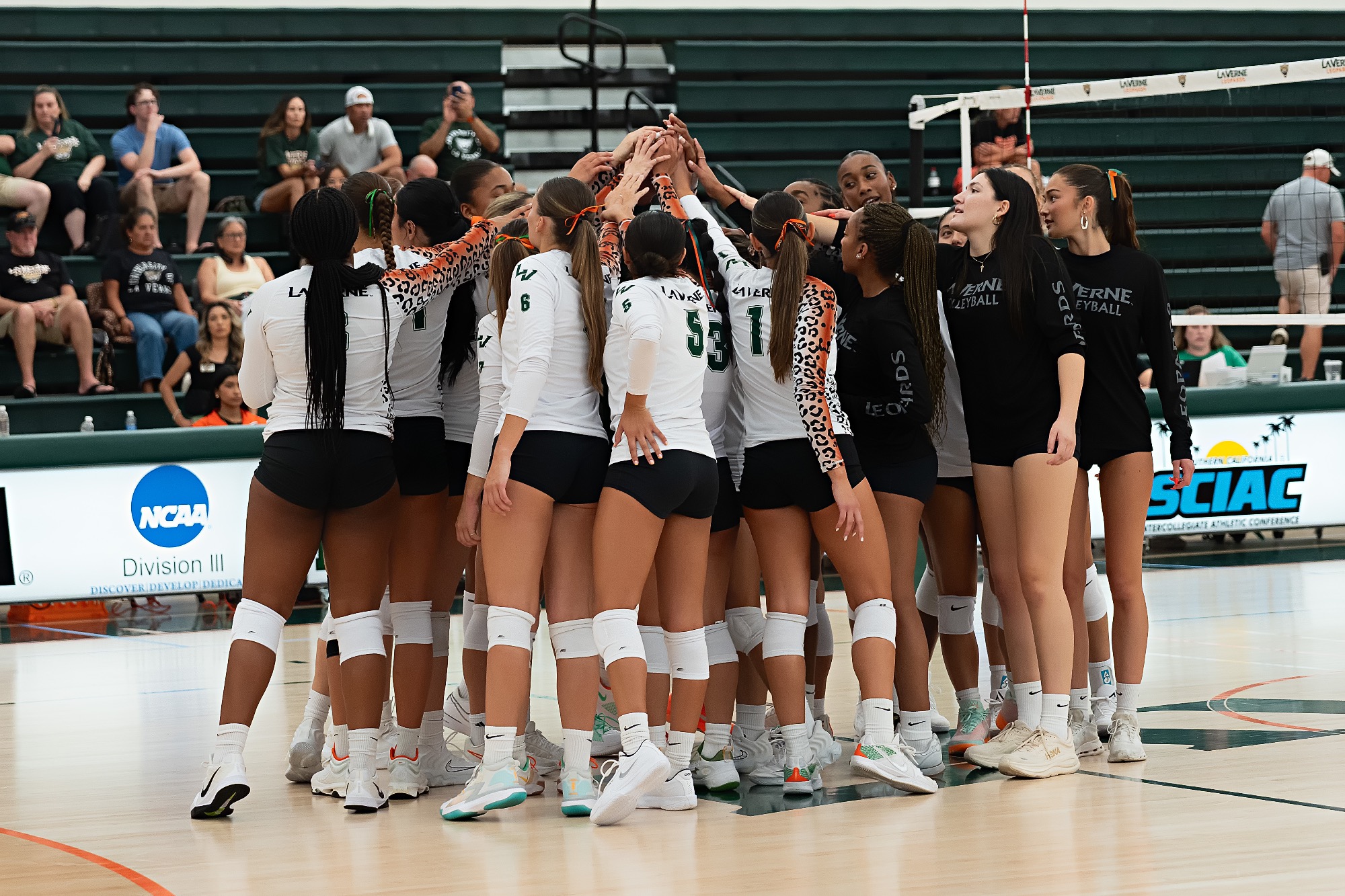 La Verne, CA. - August 29, 2025: La Verne Leopards Women’s Volleyball Team vs Buffalo State Bengals at “The Tents”. Final score, Leopaards 3, Bengals 0.