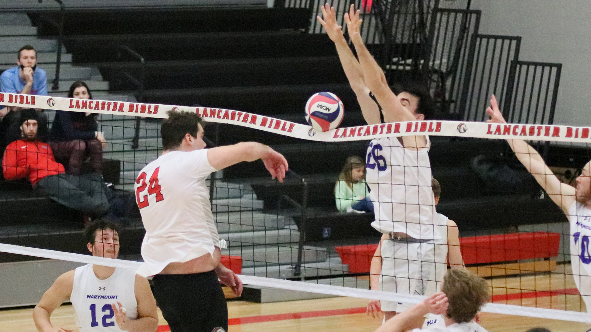 Men's Volleyball Splits TriMatch With Marymount, Hiram Lancaster