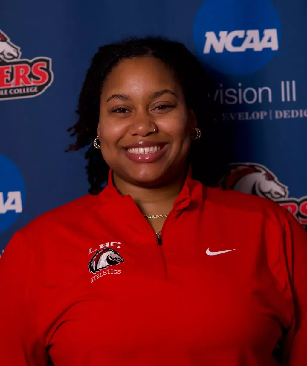 Coach_Hope_Hodges