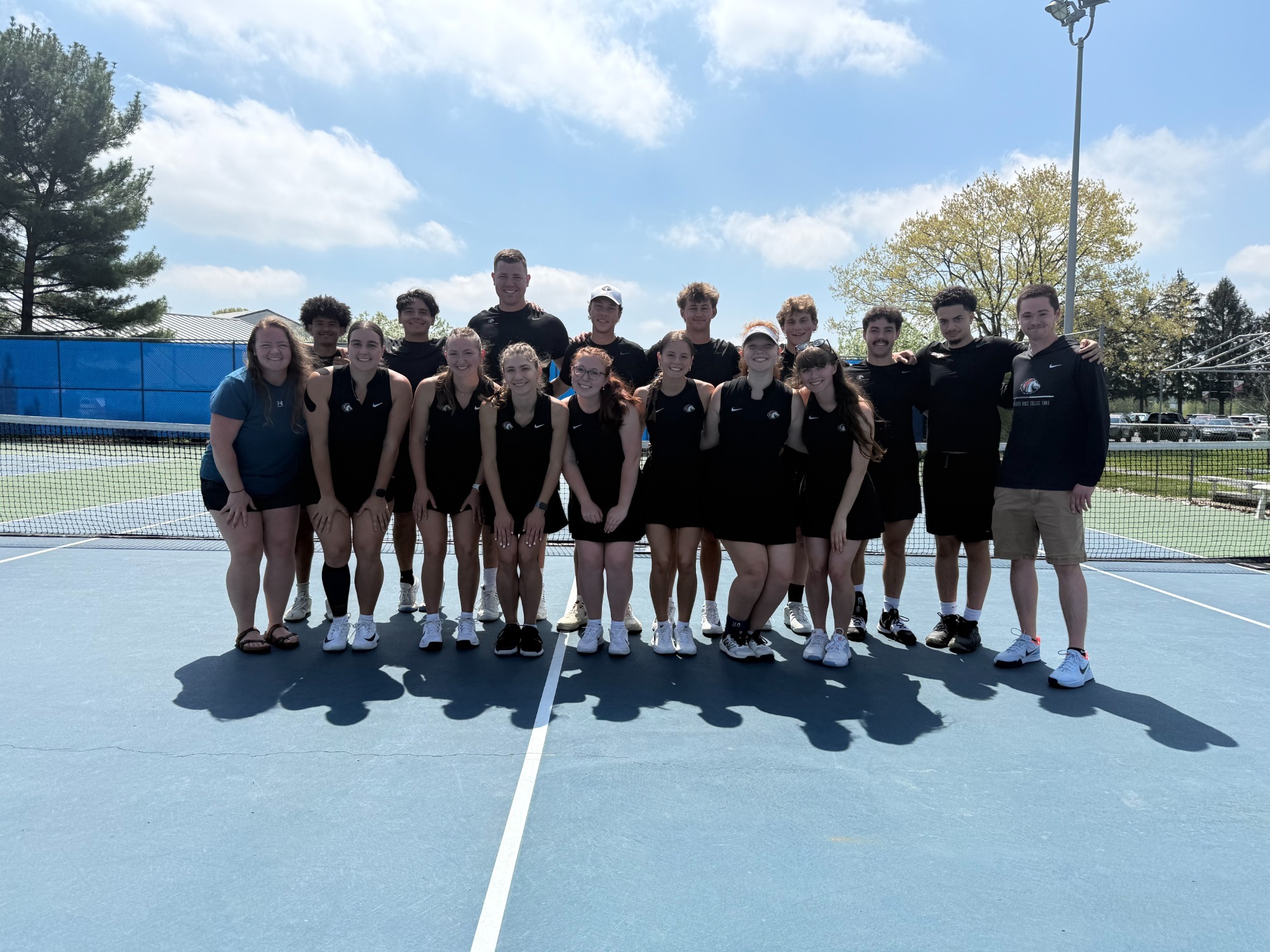 Tennis-Team-26