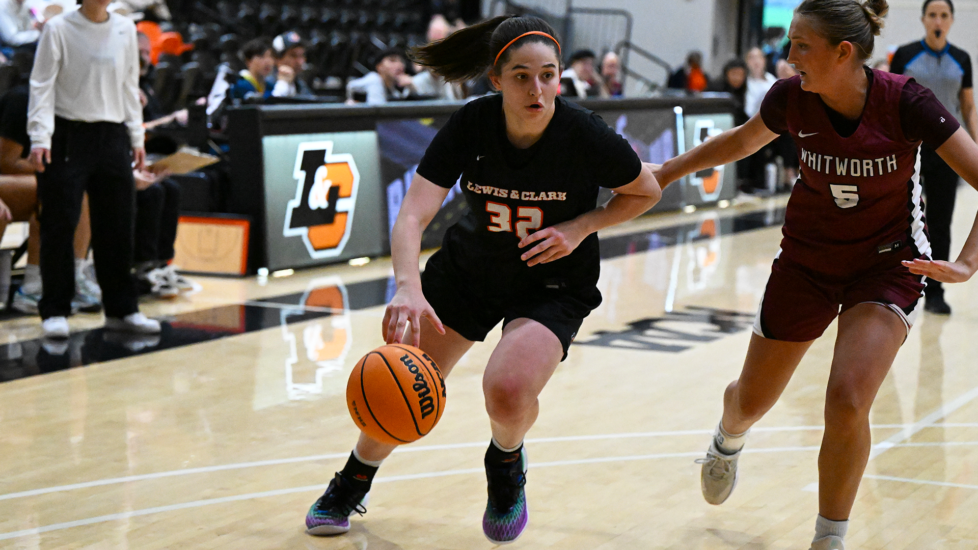 Lauryn Frederickson drives to the basket against a defender. 