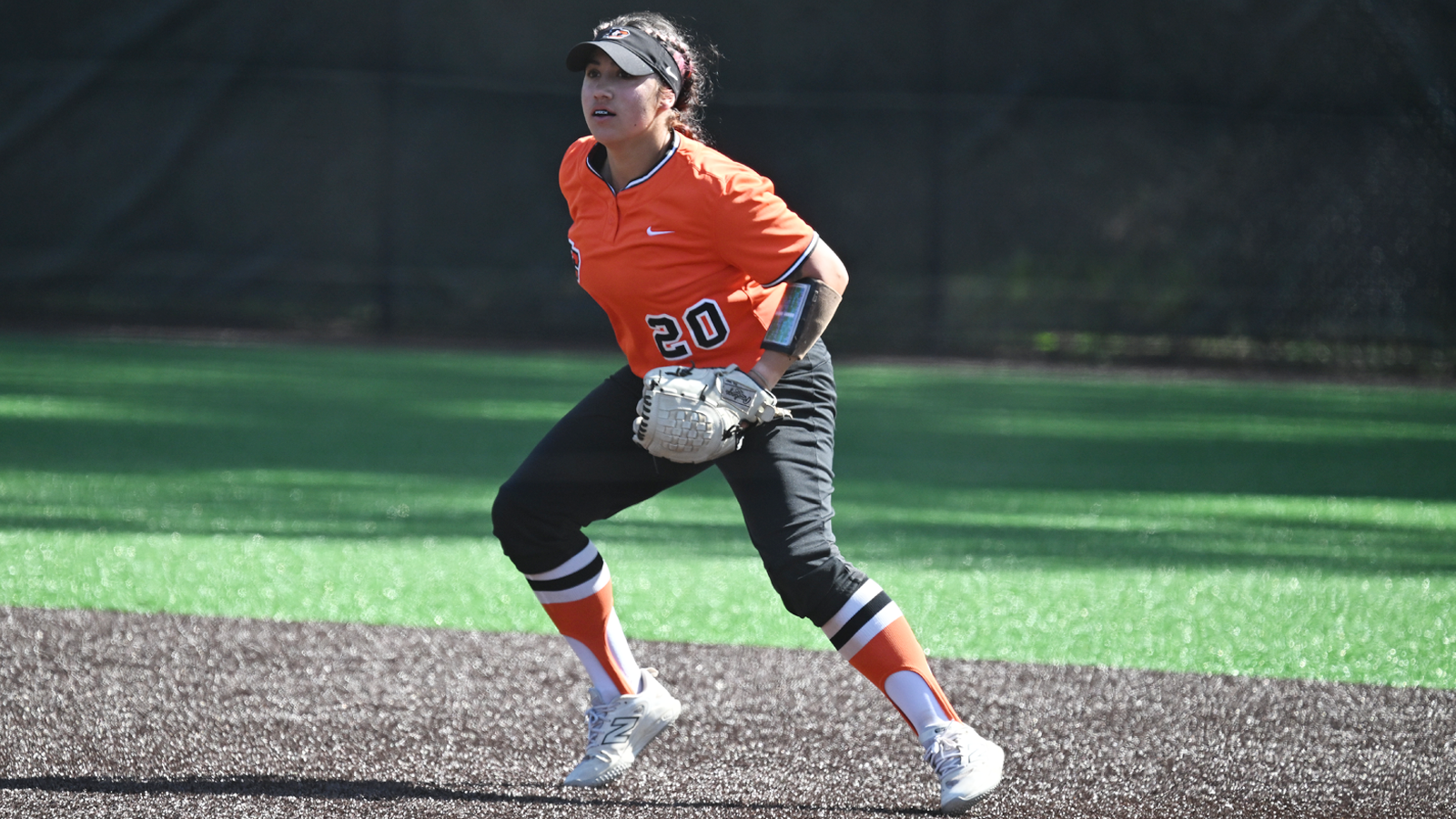 Gina Ozuna gets into a defensive position at second base