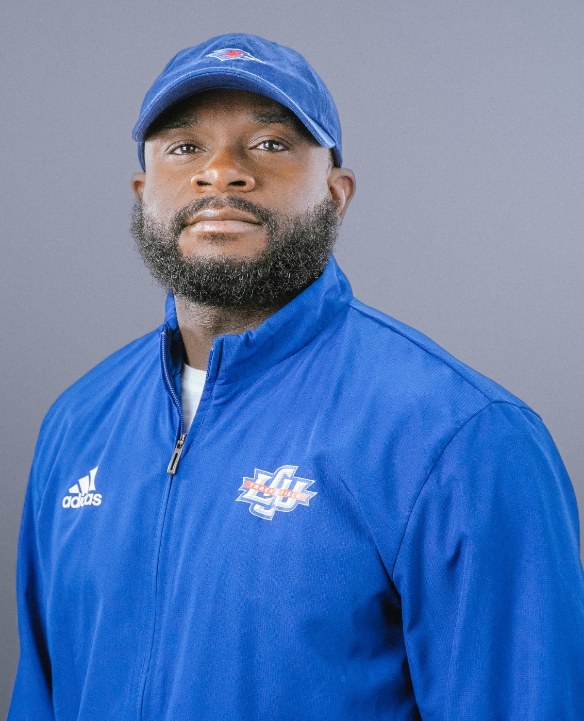 Gyasi Head shot