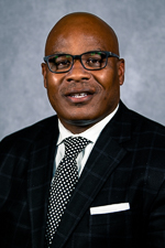 Reni Mason 2021-22 headshot